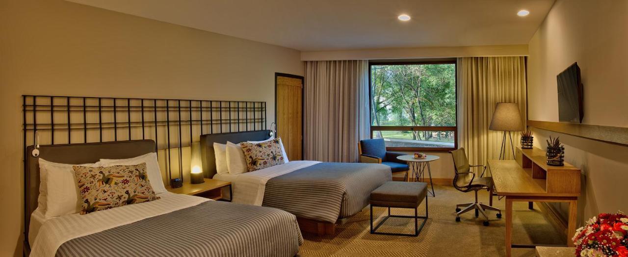 Brisas Business Club two beds